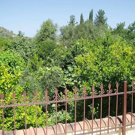 Valencia Grove Villa Miliou Room photo
